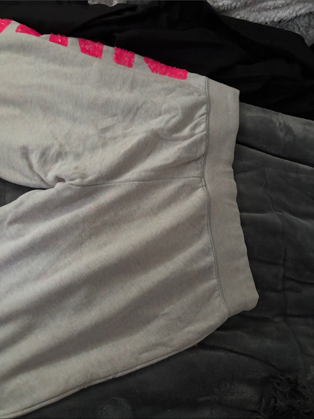Vs pink pants size large - Picture 5 of 5